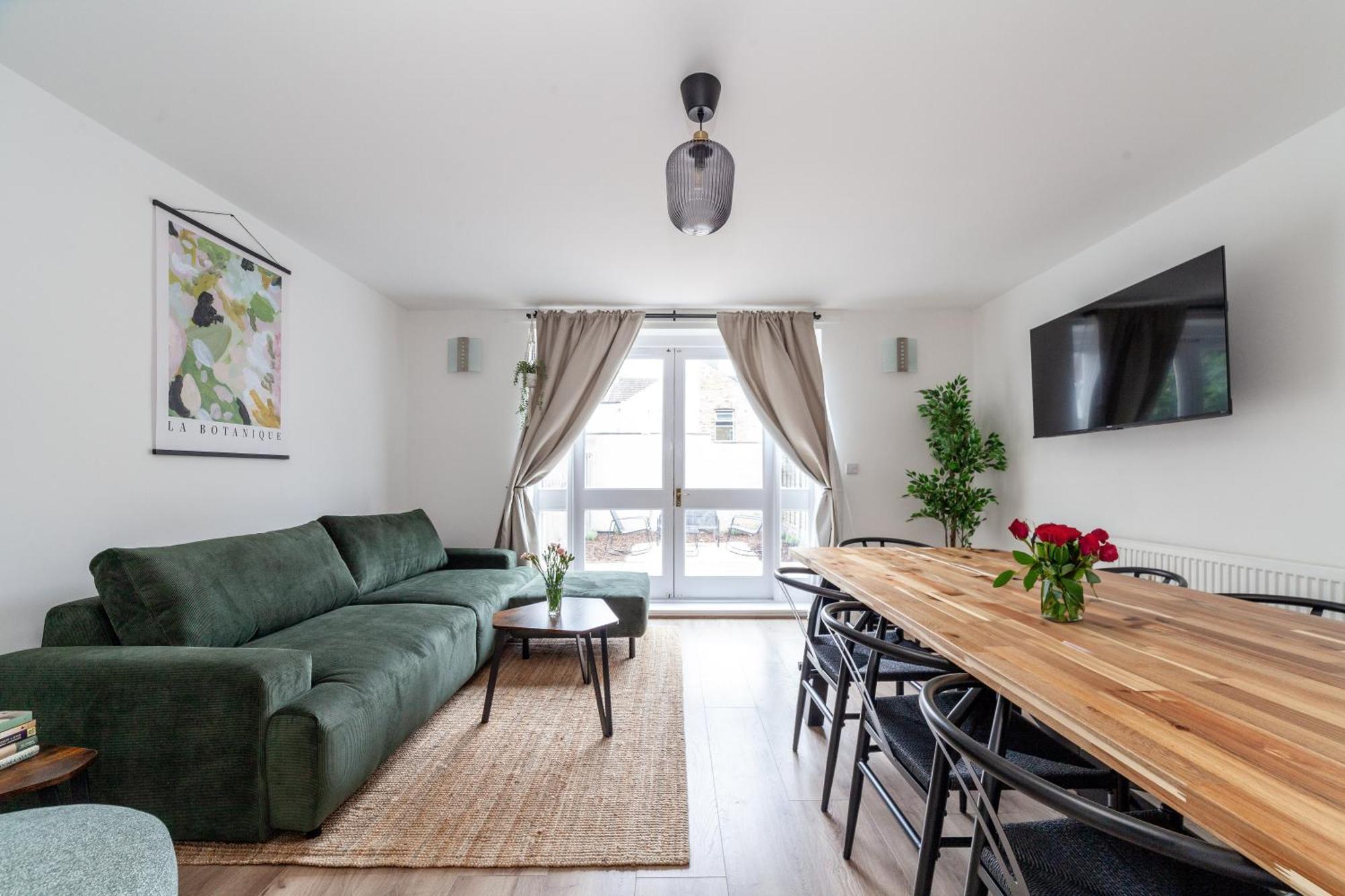 Arte Stays Serviced Houses Stratford - 3 Bedrooms 2 Bathrooms Houses London, Stratford, Maryland, Free Parking, Garden, Weekly Or Monthly Stays - Up To 8 Guests Ngoại thất bức ảnh
