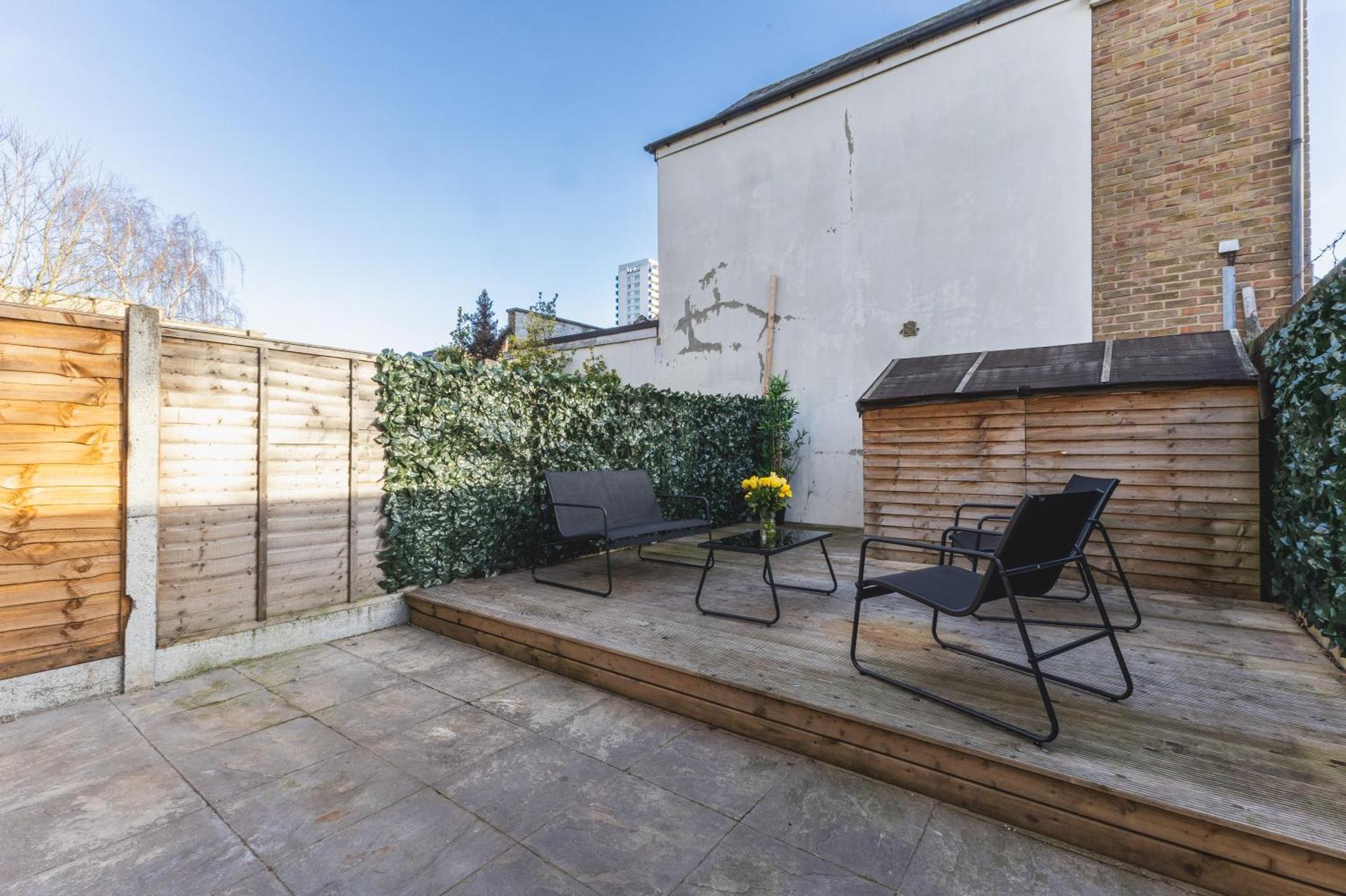 Arte Stays Serviced Houses Stratford - 3 Bedrooms 2 Bathrooms Houses London, Stratford, Maryland, Free Parking, Garden, Weekly Or Monthly Stays - Up To 8 Guests Ngoại thất bức ảnh